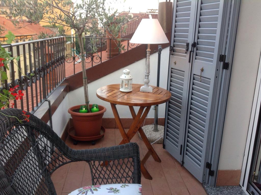 Apartment Pied A Terre With Terrazza In Milan City Center Δωμάτιο φωτογραφία